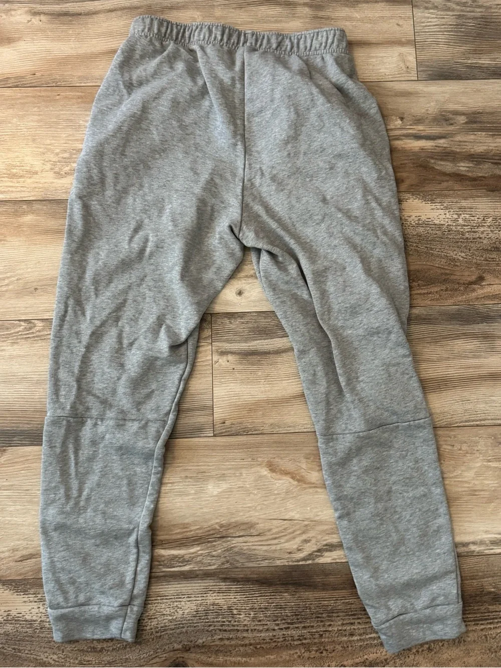 Nike Men's Dri-FIT Tapered Fitness Sweatpants in Gray Large